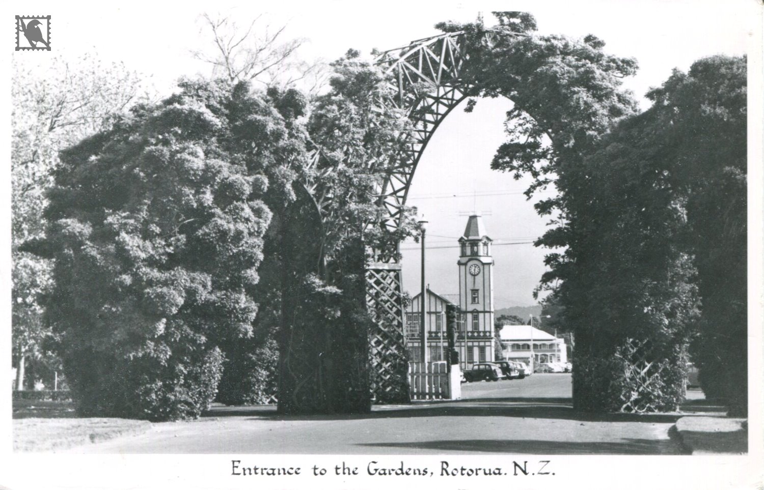 Rotorua Gardens Entrance Way