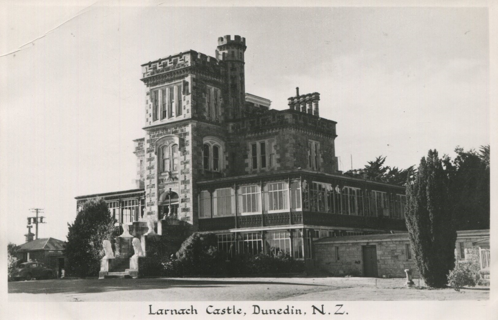 Dunedin-Larnach Castle (1)