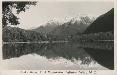 Fiordland - Lake Gunn - Eglinton Valley