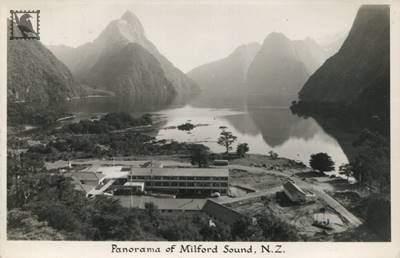 Fiordland - Panorama of Milford Sound